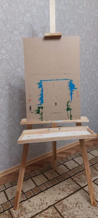 Продам б/у мольберт