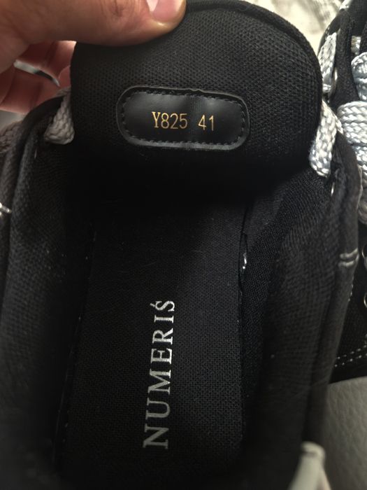 Numeris Atelier Acrylic Black