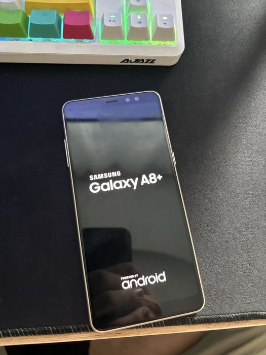 Samsung A8+ 32 gb
