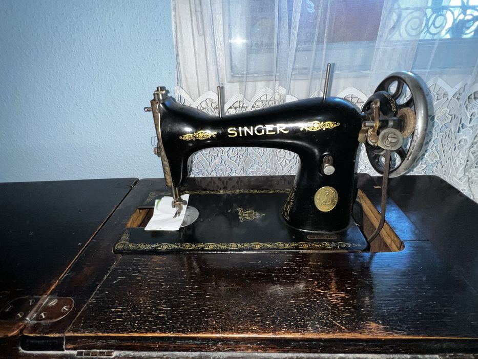 Mașină de cusut Singer originala veche