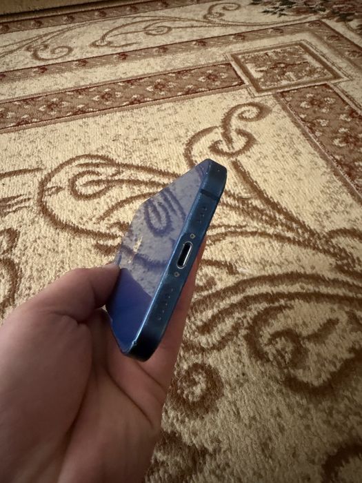 Айфон 12 документ пен