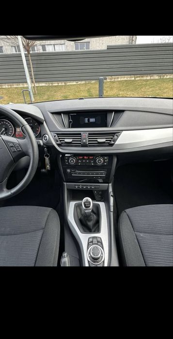 BMW X1 2014 — imagine 5