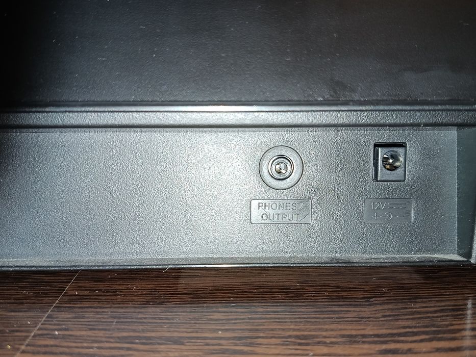 Orgă Yamaha PSR F51