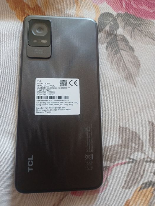TCL T506D почти нов