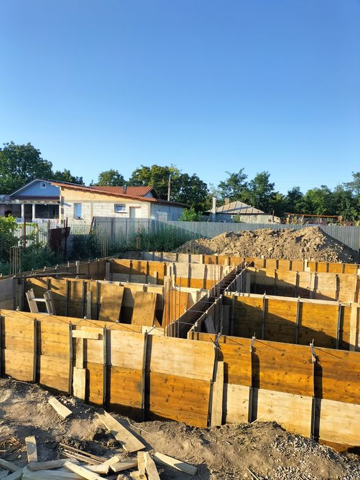 Meseriasi construcții