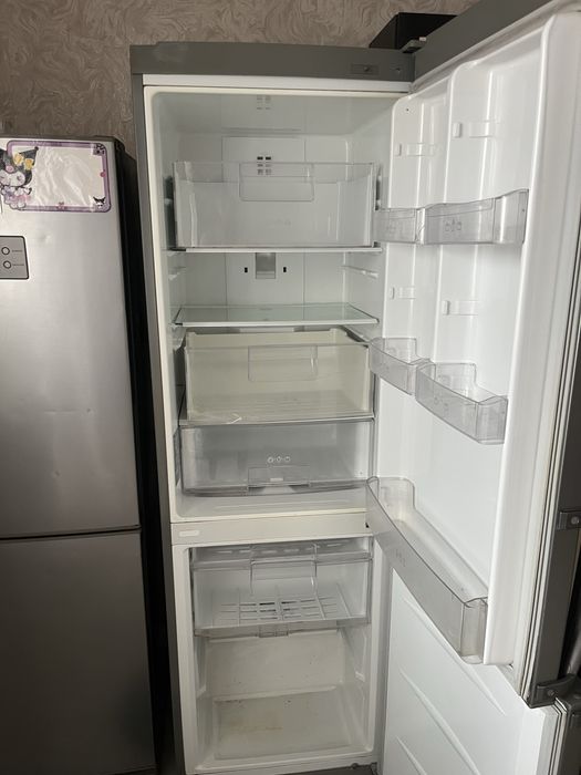 Холодильник в хорошем состояний