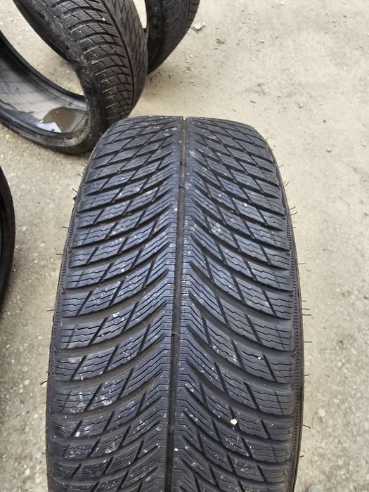 Vand set 2 anvelope 245 35 19/265 35 19 michelin alpin 5