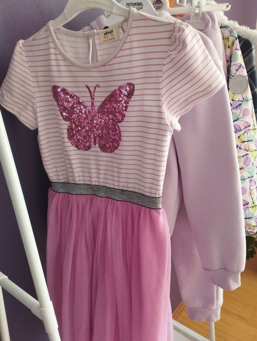 Для девочки- листайте фото