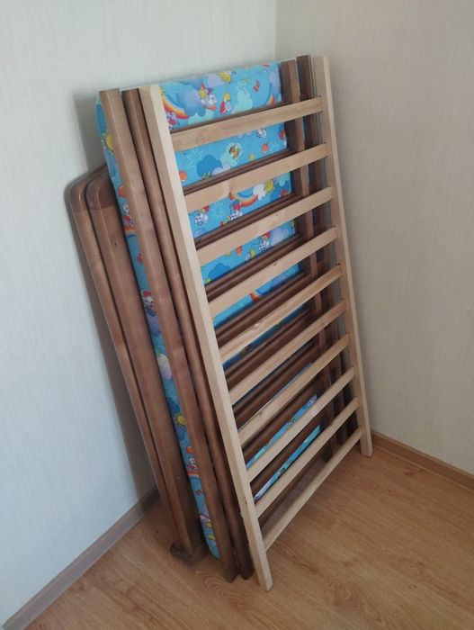 Кровать детская.