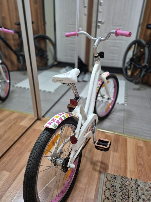 Велосипед для девочки 7-9 лет