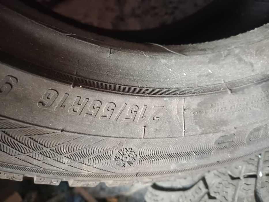 Шина шиповка 215/55/16