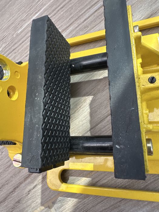 Menghina de modelare 100 mm noua