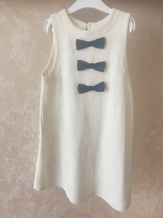 Vând rochița fetite 128 cm Zara