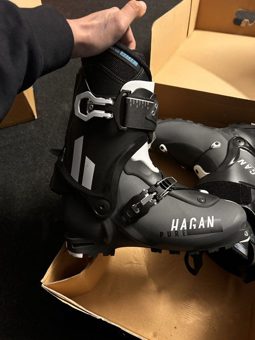 Clapari tura Hagan Pure de vanzare