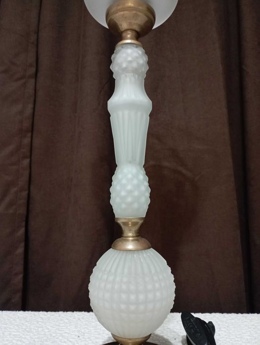 Лампа лампи лампа лампи