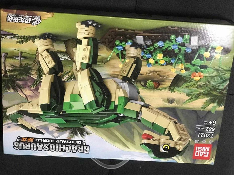 ПРОДАМ НОВУЮ игрушку конструктор 6+
