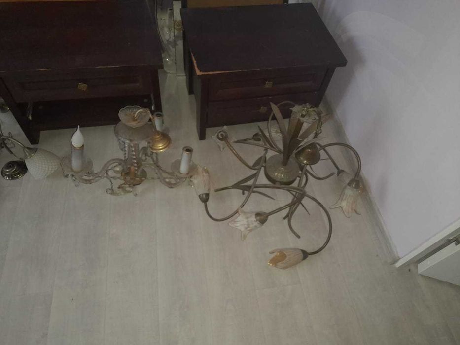 Продам люстры в хорошем состоянии