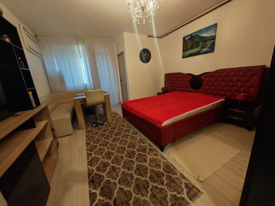 Închiriez garsoniera cocheta