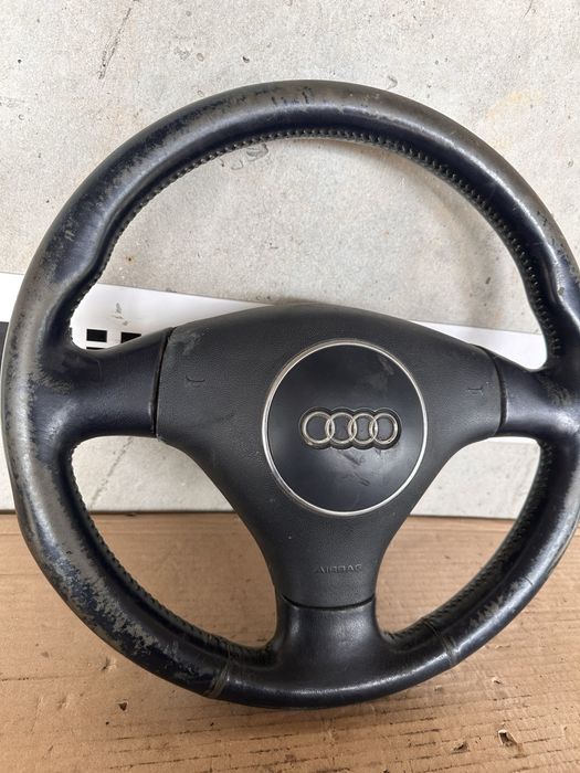 Волан от ауди а4 / audi a4