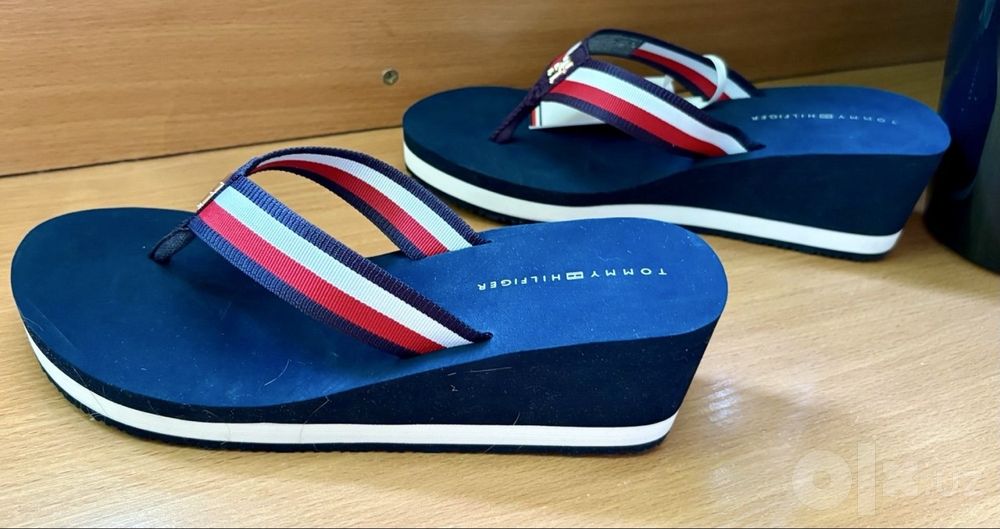 Женские  брендовые сланцы Tommy Hilfiger 38-38,5