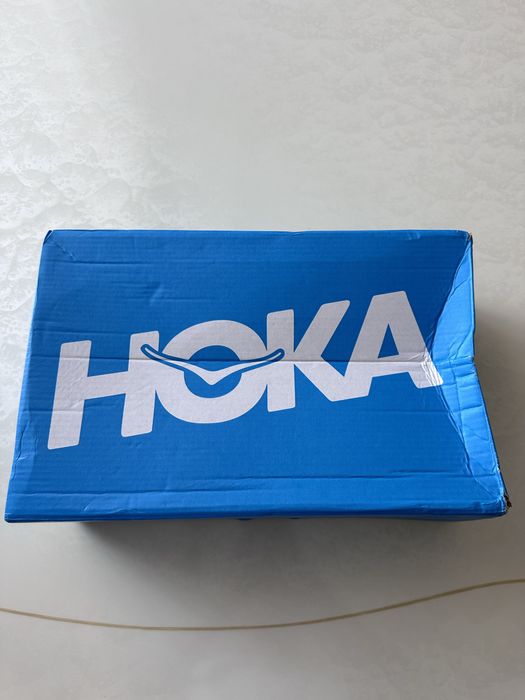 Продаю кроссовки