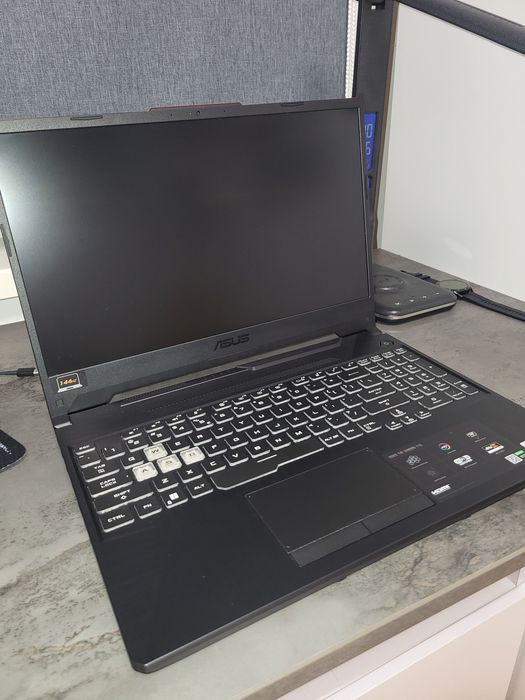 Laptop Asus TUF gaming f15