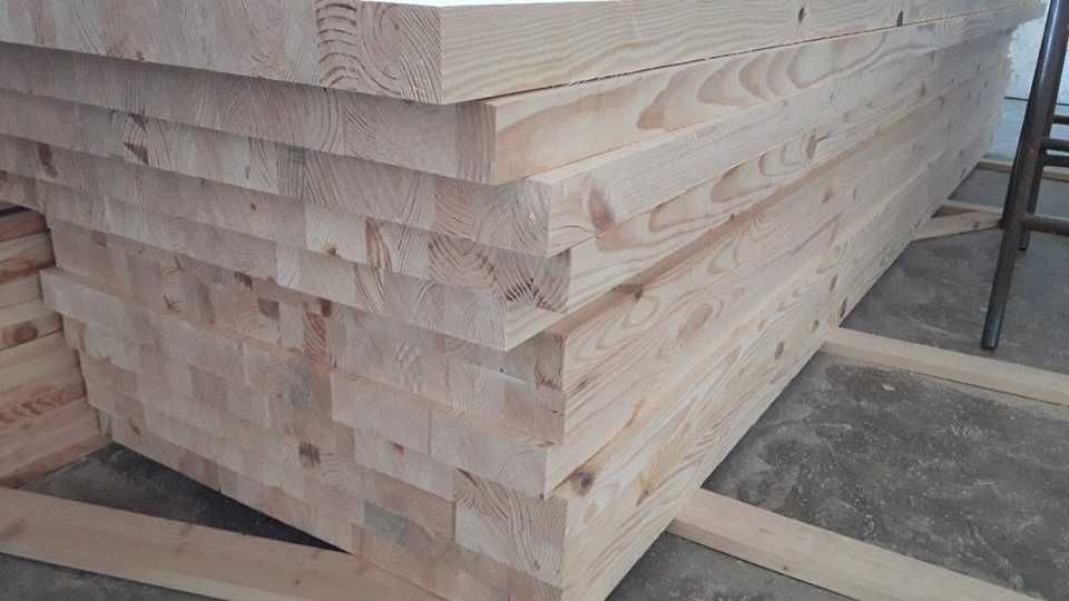 Blaturi din lemn masiv de pin perfect finisate. Diverse dimensiuni.