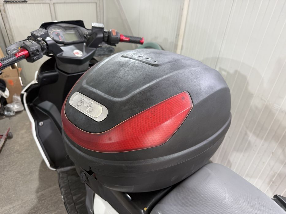 Куфар за скутер Honda pcx 125