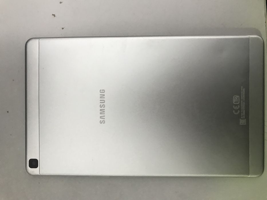 Продам (обмен)срочно iPhone  в хорошем состоянии и планшет Tab A