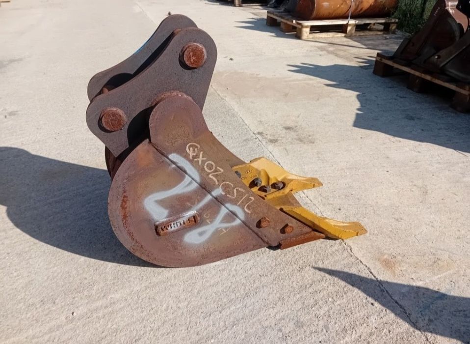 Cupa noua 30 cm miniexcavator 3 si 4  tone