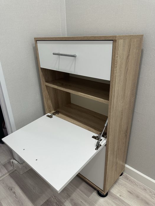 Продам шкаф для прихожей