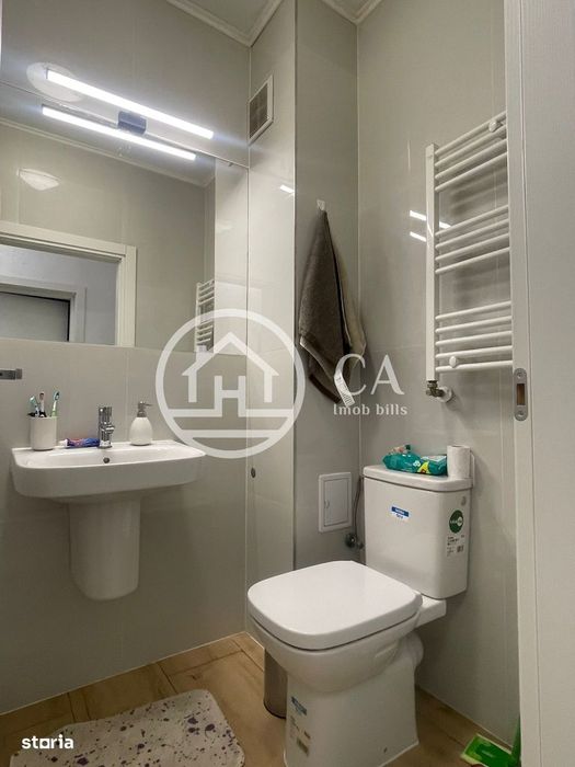 Apartament cu 3 camere de vanzare in Prima Universitatii, Oradea