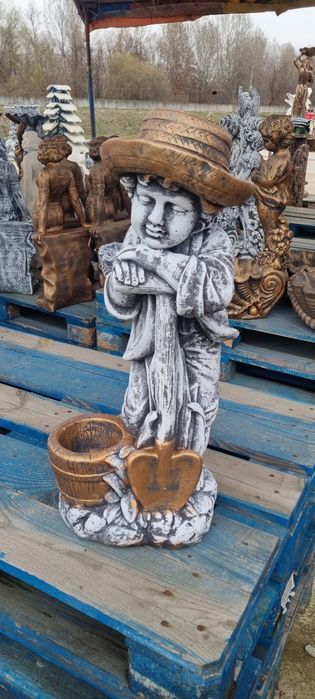 Statuete din beton,statueta fermier,statui din beton