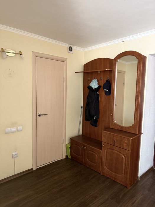Продам прихожую