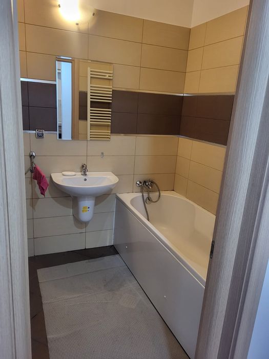 Apartament de inchiriat