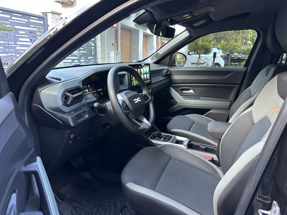 Dacia Duster New Model EXTREME 2025 Motor 1.6 Hybrid 140 CP Cutie Automata , Persoana Juridica TVA inclus Desuctibil / Leasing / BuyBack