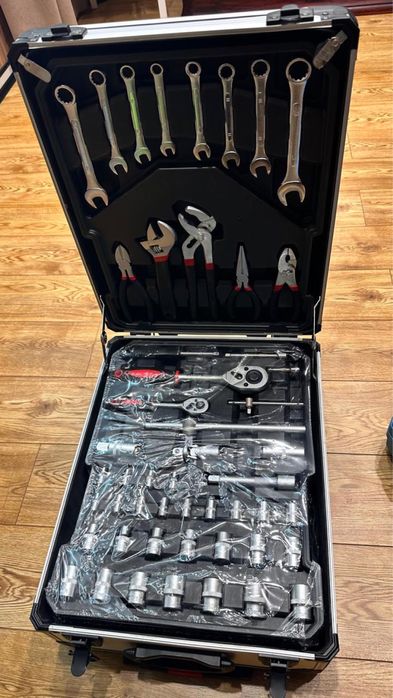 Набор элктроинструменты