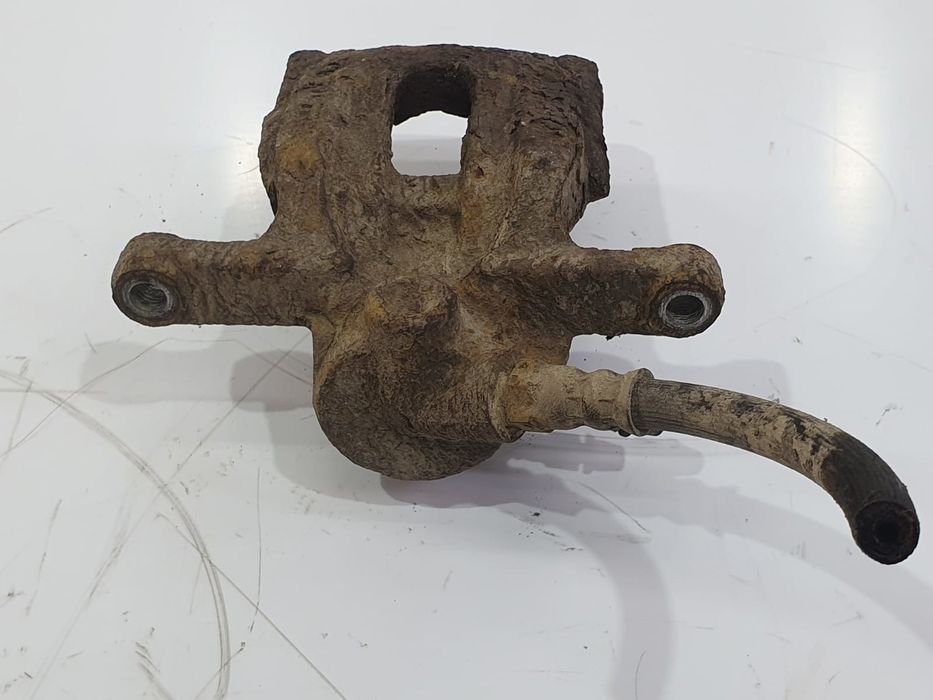 Etrier dreapta spate Mercedes Benz A-Class W169 (2004 - 2008) 1.5 benzia 1.5 benzia m266.920