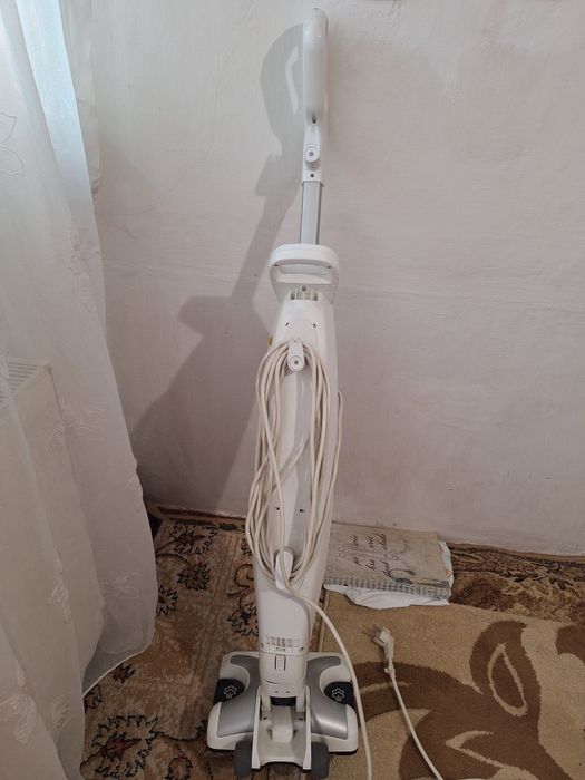 Aspirator cu aburi  Rowenta