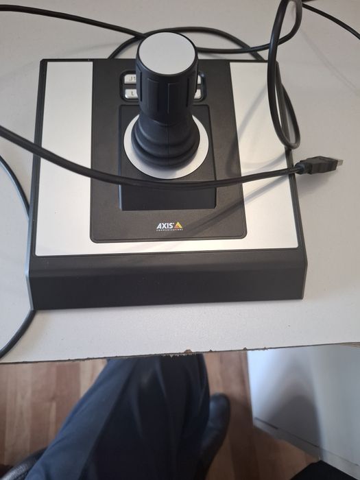 Продаю новый профессиональный джойстик управления PTZ-камерами – Axis