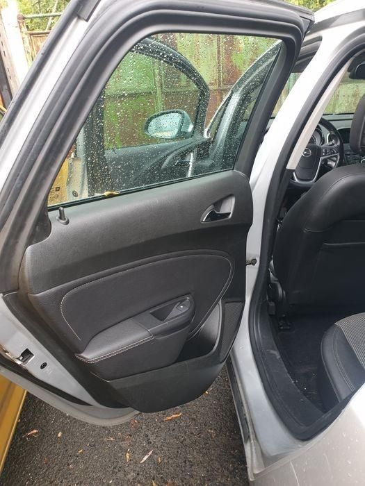 Fete usi tapițerie panouri Opel Astra J Facelift