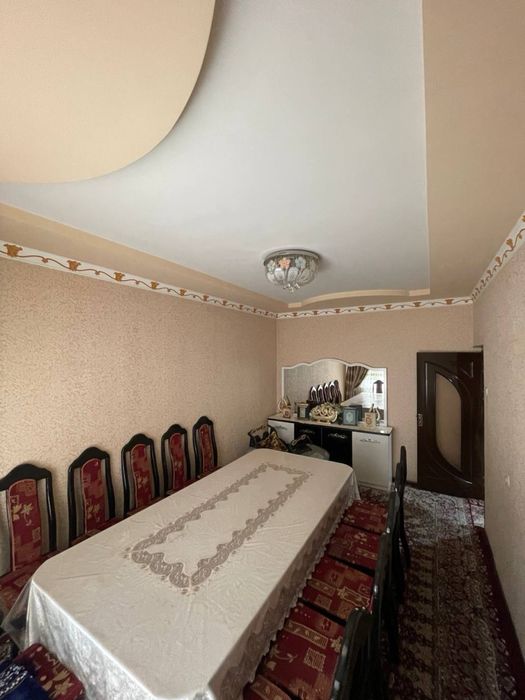 Гулобода зор уй сотилади