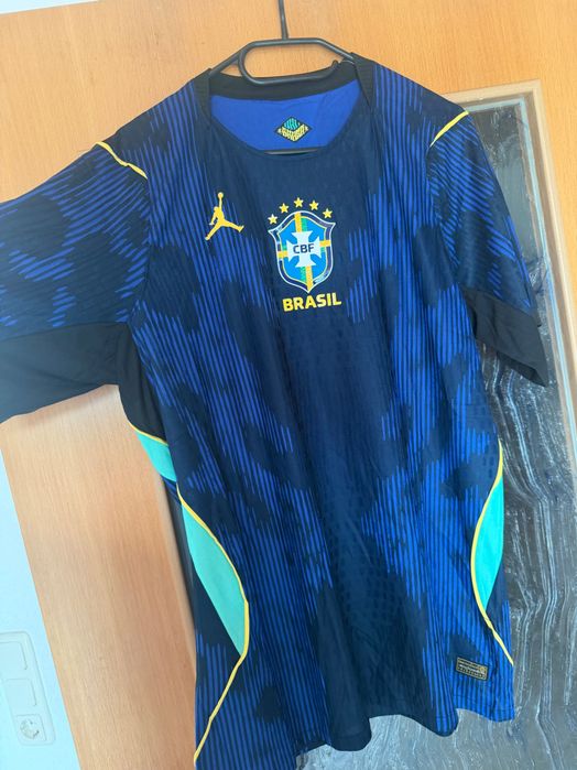 Tricouri fotbal echipe de club și echipe naționale