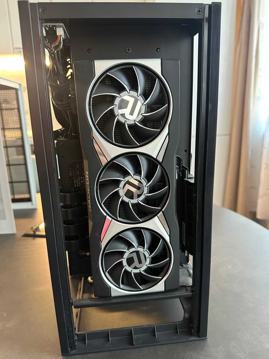 Геймърски компютър | NZXT H1 Matte White | AMD Ryzen 9 5900X | AMD Radeon RX 6900 XT | 32 GB RAM |