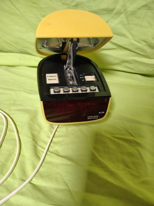 Lampa ceas radio vechi, nu funcționează, vintage lamp