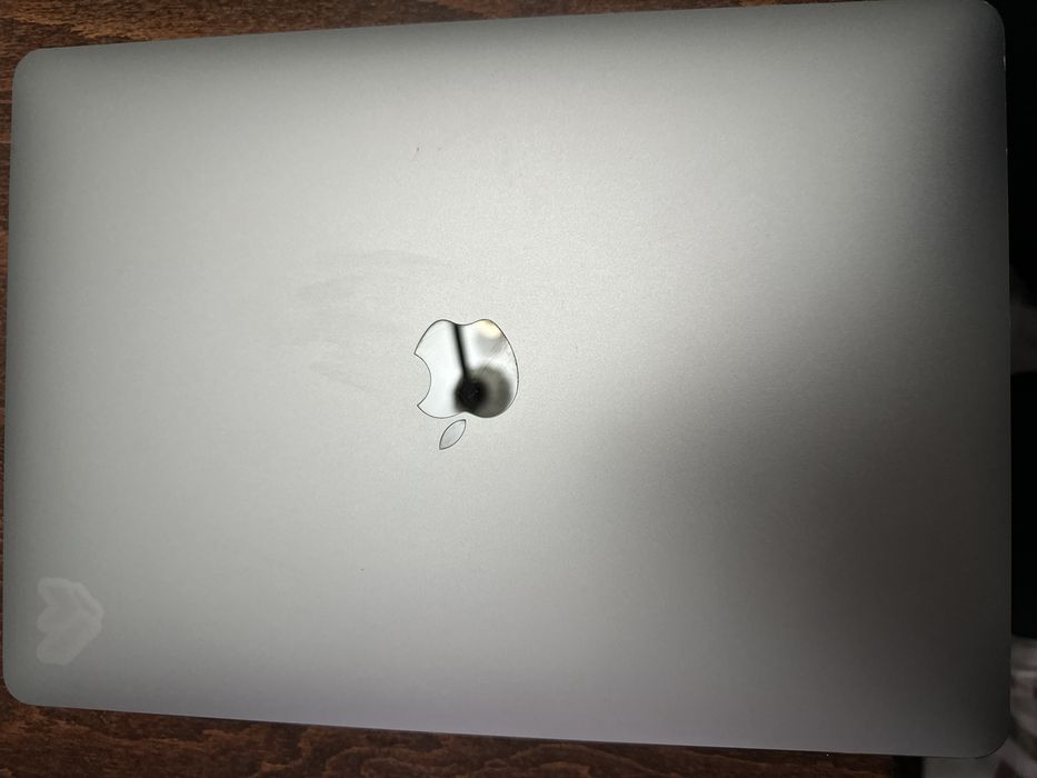 macbook m1 pro 8/256