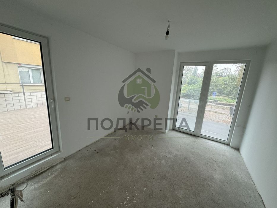 Дава се под наем Тристаен апартамент в Пловдив, Мараша - 120 кв.м за 612 € - Снимка #4