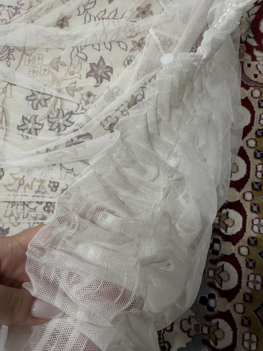 Тюль большая белая