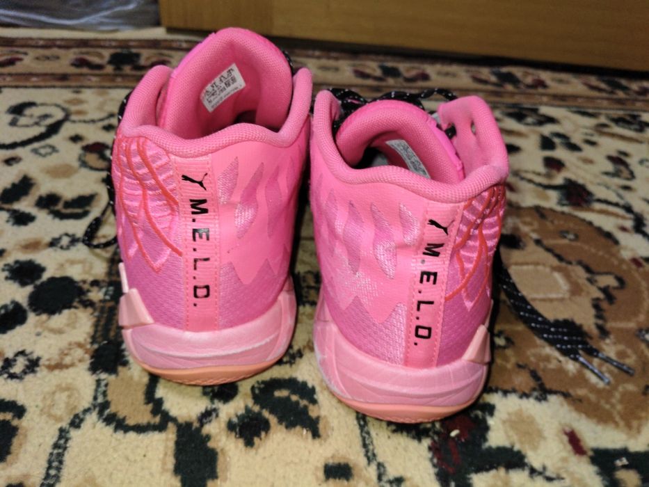 кросовки Puma MB.01