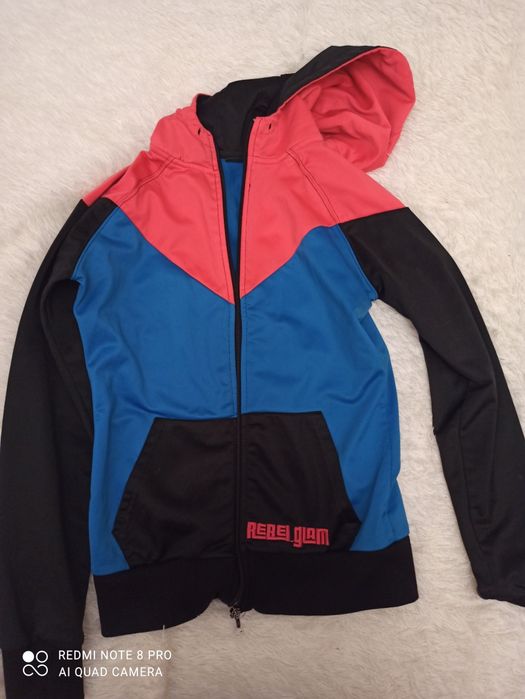 Продам вещи на подростка